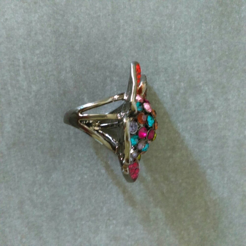 Large Flower Rhinestone Multicolor Accent Ring - Picture 4 of 4